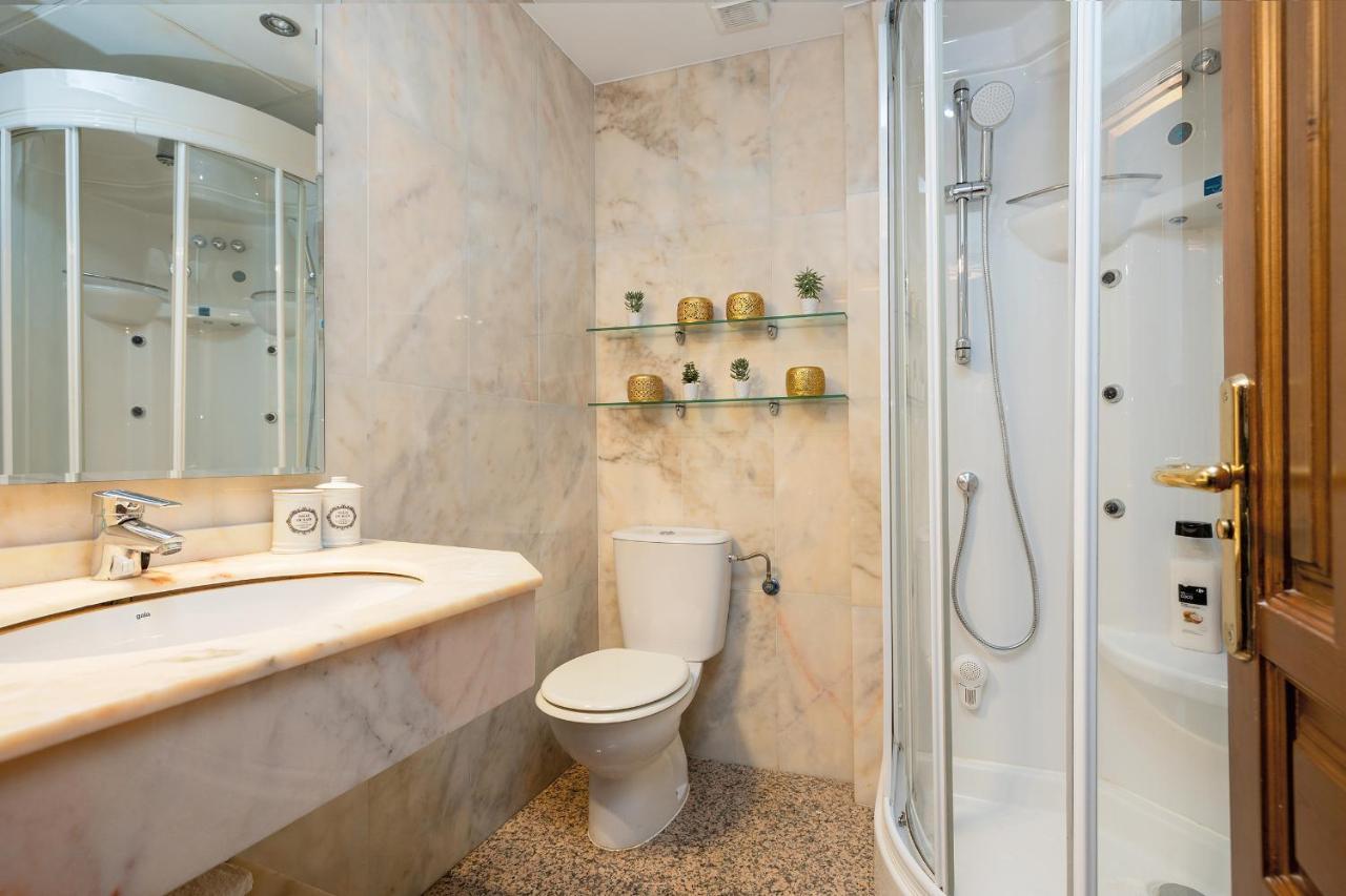 Dreaming Bib Rambla - Free Parking Apartment Granada Exterior photo